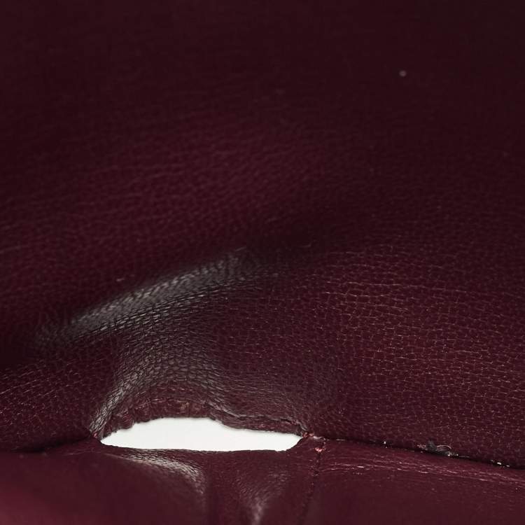 مملوكة مسبقًا Louis Vuitton Burgundy Crocodile Capucines Compact Wallet