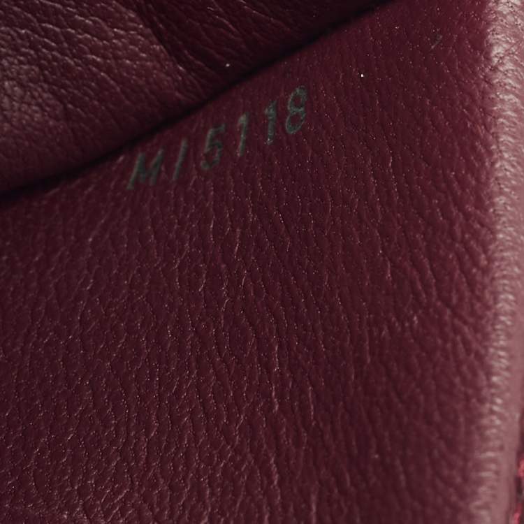 مملوكة مسبقًا Louis Vuitton Burgundy Crocodile Capucines Compact Wallet