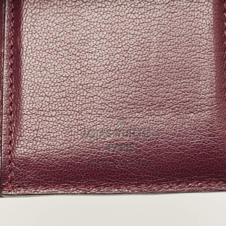 مملوكة مسبقًا Louis Vuitton Burgundy Crocodile Capucines Compact Wallet
