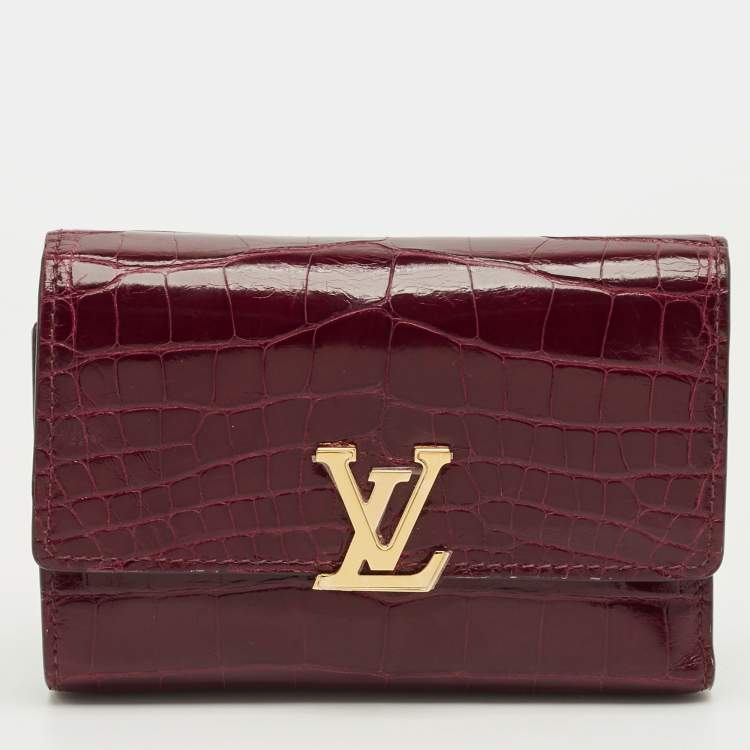 مملوكة مسبقًا Louis Vuitton Burgundy Crocodile Capucines Compact Wallet