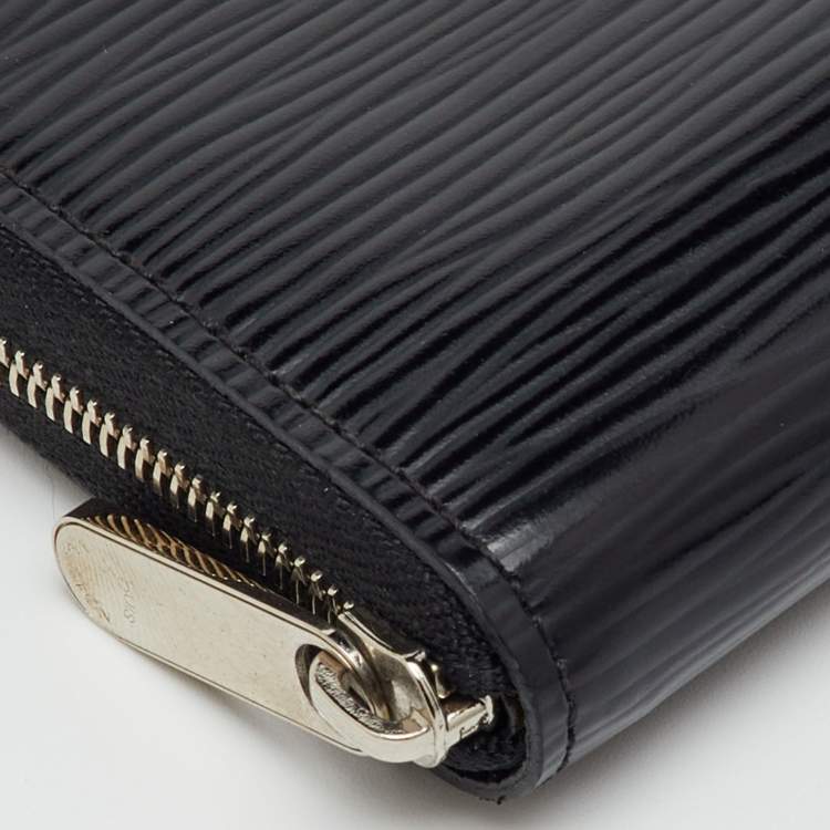 Pre Owned Louis Vuitton Black Epi Leather Zippy Coin Purse