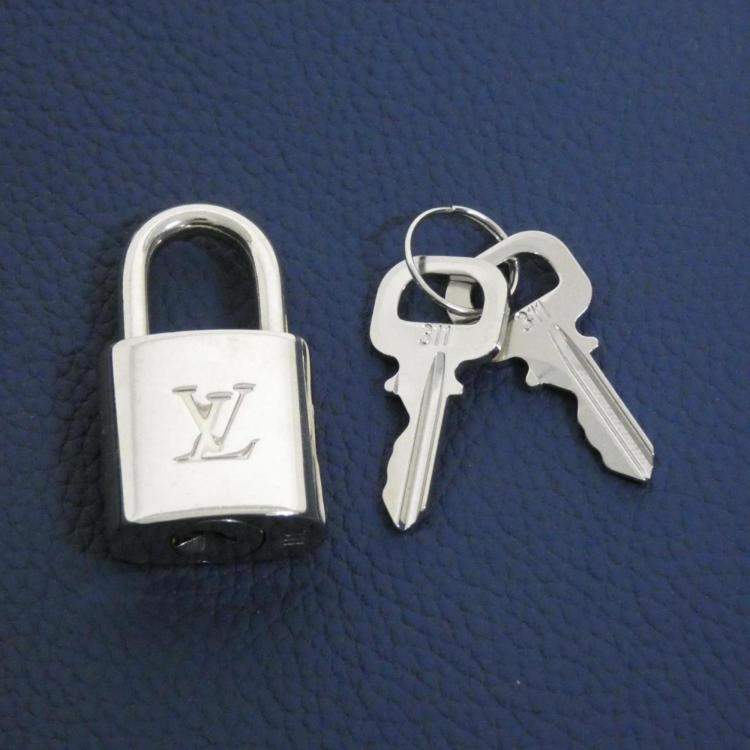 Pre Owned Louis Vuitton Keepall Bandouliere 50 Aerogram Leather Duffel Bag