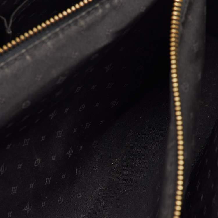 Pre Owned Louis Vuitton Black Suhali Leather Le Fabuleux Bag