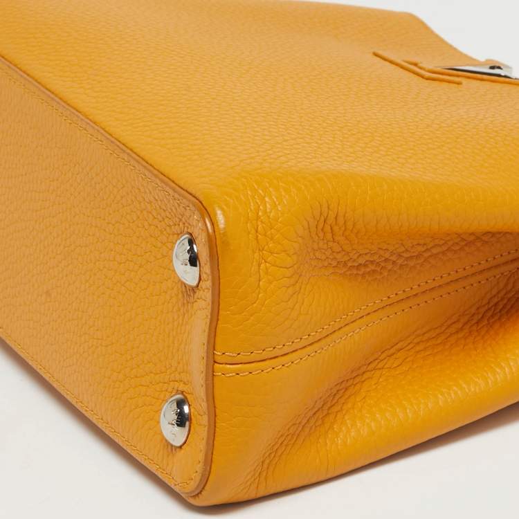 Pre Owned Louis Vuitton Safran Leather Capucines BB Bag