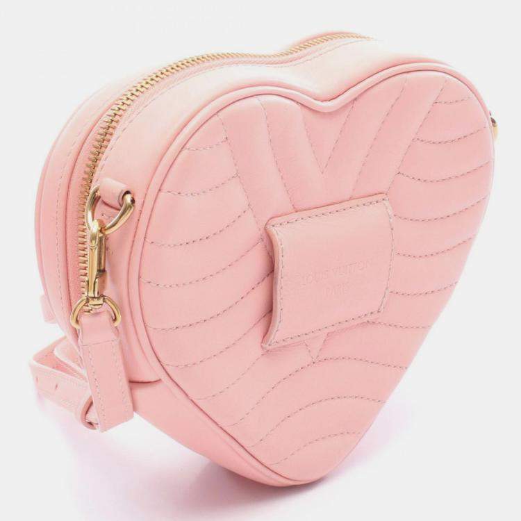 مملوكة مسبقًا Louis Vuitton New Wave Love Lock Rose Pomettes Calfskin Embellished Heart Bag 