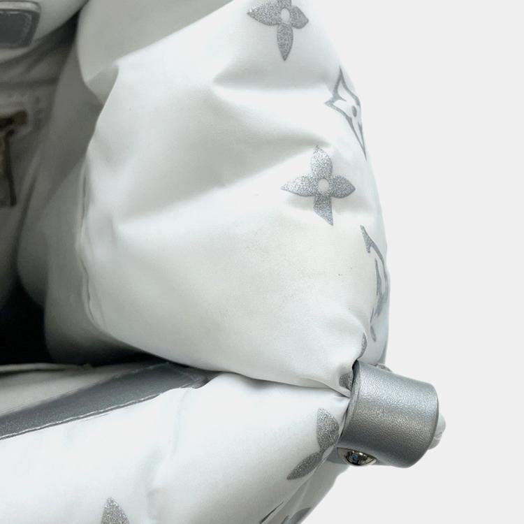 Pre Owned Louis Vuitton LV Ski Onthego MM Blue White Monogram Nylon Tote Bag