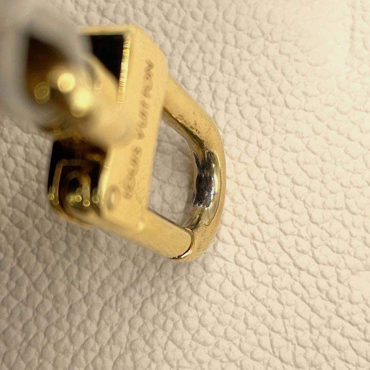 Pre Owned Louis Vuitton Multi Pochette Accessoires Cream Monogram Empreinte Calfskin Leather Crossbody Bag