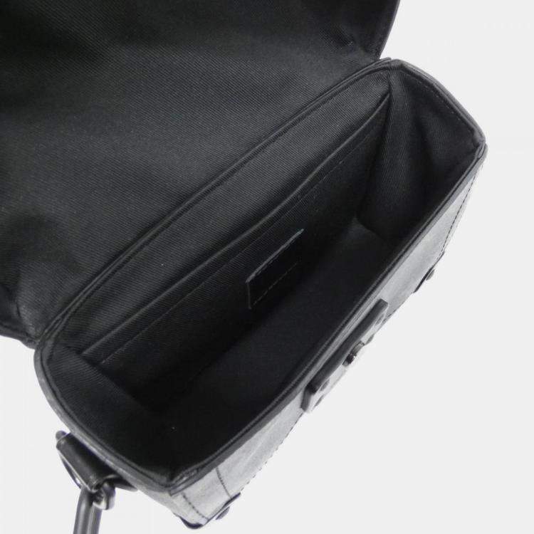 مملوكة مسبقًا Louis Vuitton Soul Trunk Monogram Eclipse Canvas Shoulder Bag