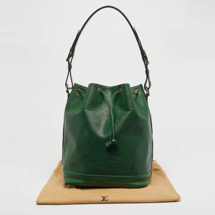 Pre Owned Louis Vuitton Borneo Green Epi Leather Noe Bag