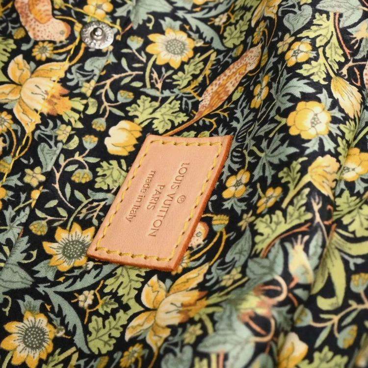 مملوكة مسبقًا Louis Vuitton Bowly Blue Monogram Denim Patchwork Top Handle Bag