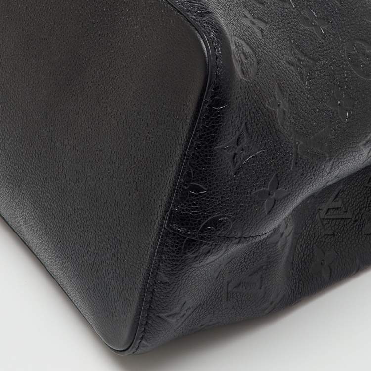 Pre Owned Louis Vuitton Black Monogram Empreinte Leather NeoNoe MM Bag