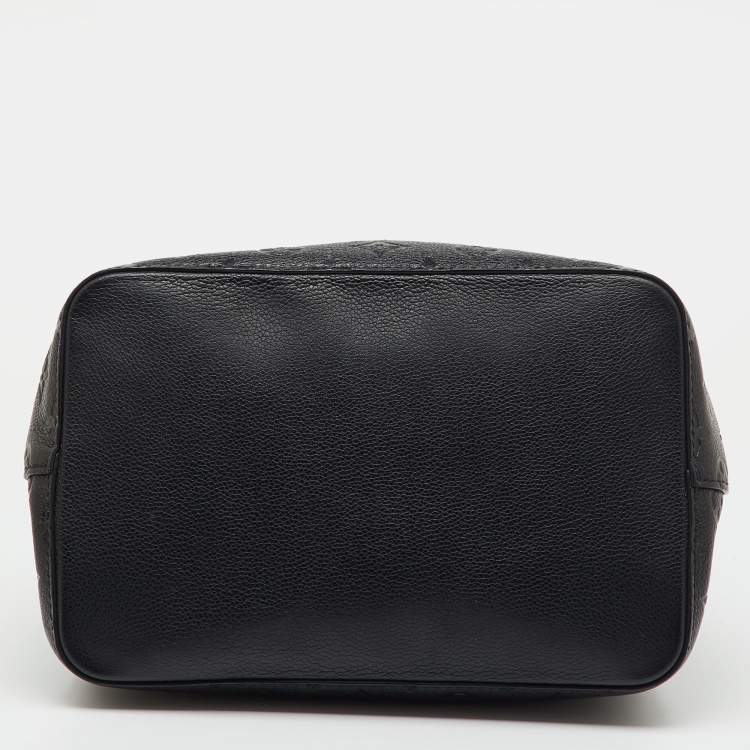 Pre Owned Louis Vuitton Black Monogram Empreinte Leather NeoNoe MM Bag