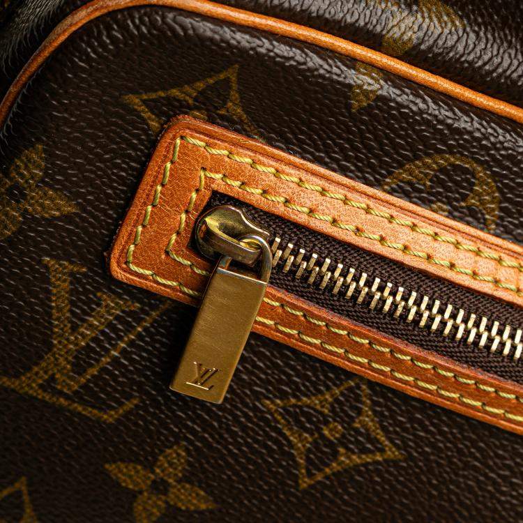 مملوكة مسبقًا Louis Vuitton Brown Monogram Pochette Cite