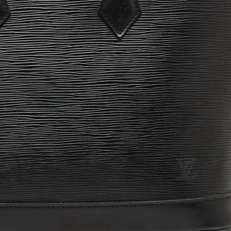 Pre Owned Louis Vuitton Black Epi Leather Alma PM Bag