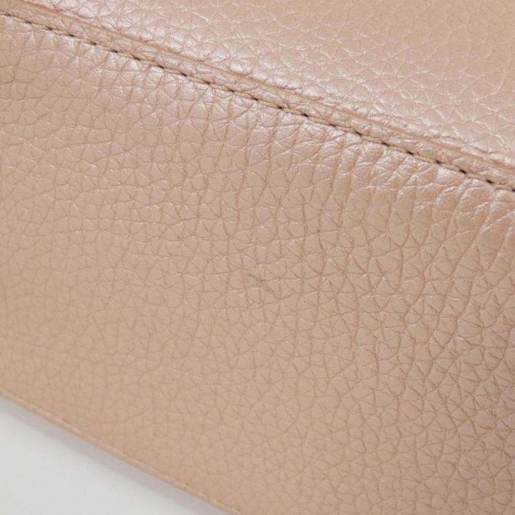 Pre Owned Louis Vuitton Capucines Bb Handbag