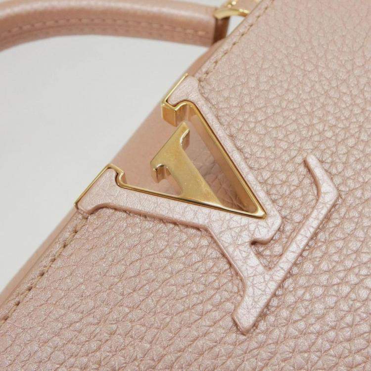 Pre Owned Louis Vuitton Capucines Bb Handbag