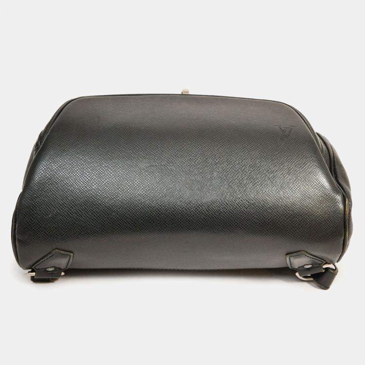 Pre Owned Louis Vuitton 2000 Black Leather 'Taiga Cassiar' Backpack