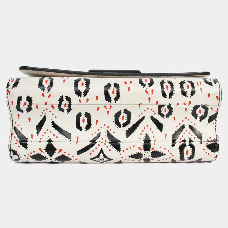 Pre Owned Louis Vuitton 2015 White/Black Graphic Printed Leather Twist MM Chain Bag