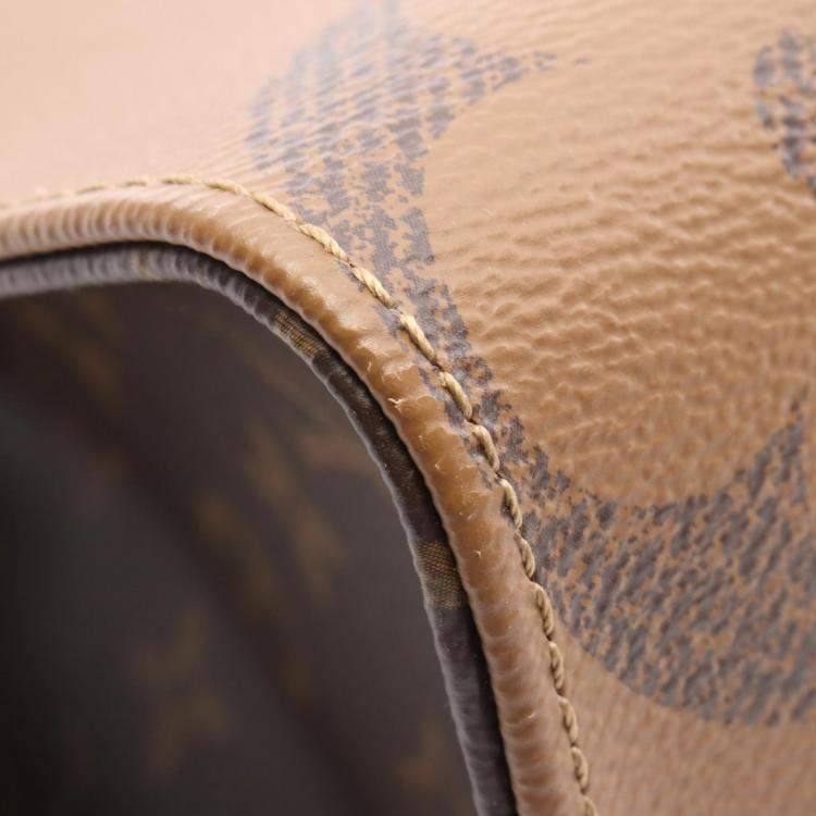 مملوكة مسبقًا Louis Vuitton On The Go MM Brown Monogram Giant Reverse Canvas Tote Bag