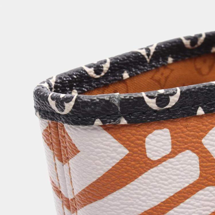 Pre Owned Louis Vuitton Neverfull MM Creme Monogram Giant Canvas Tote Bag