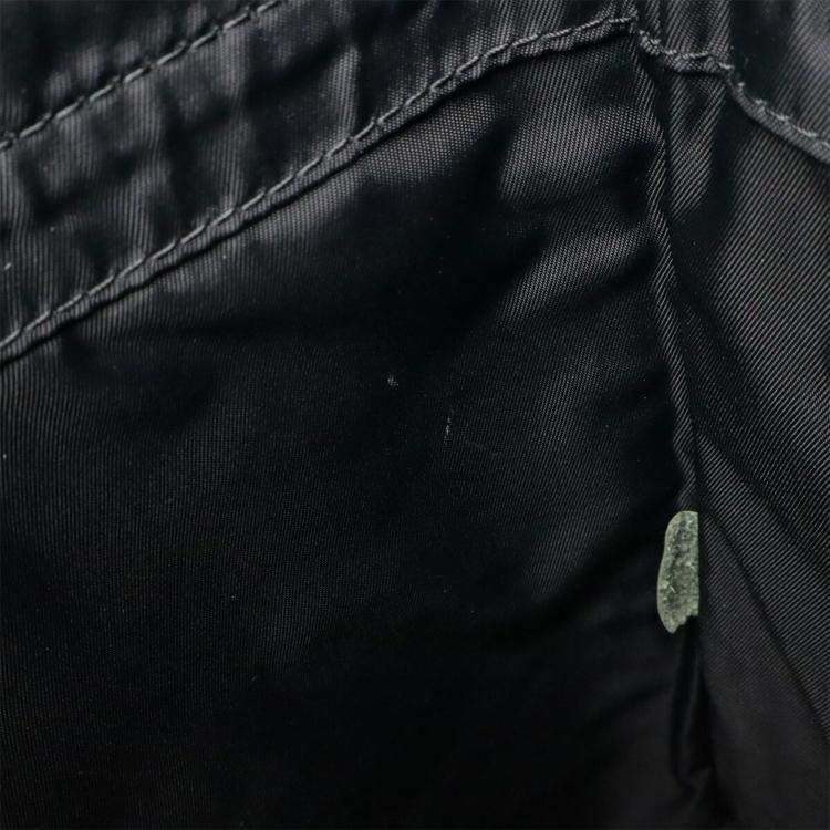 مملوكة مسبقًا Louis Vuitton Monogram Shadow Chalk Sling Shoulder Bag Khaki