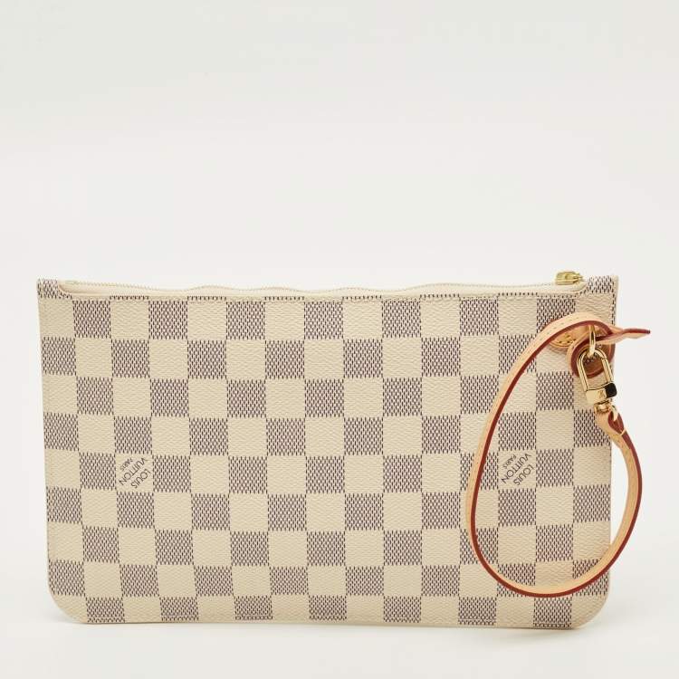 مملوكة مسبقًا Louis Vuitton Neverfull Damier Azur Canvas Pouch