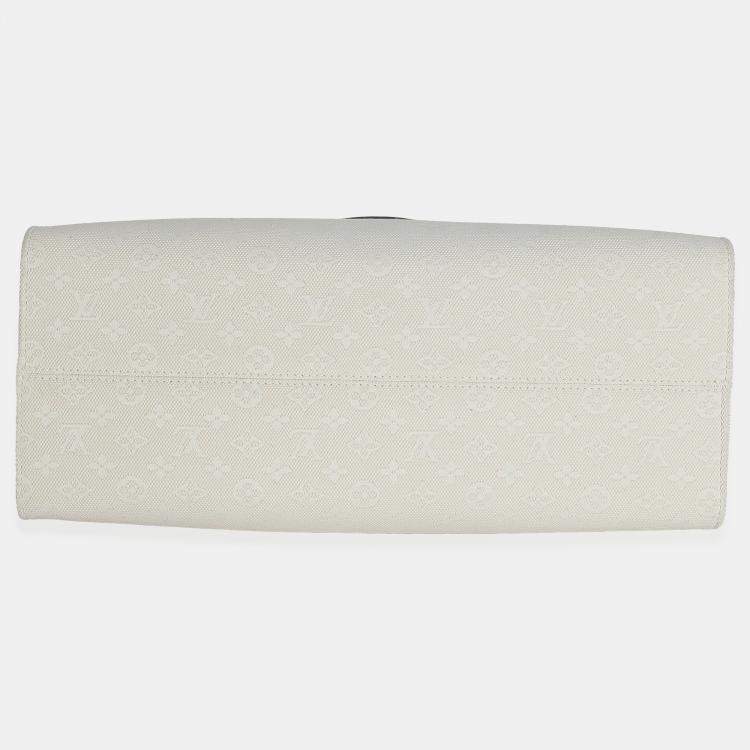 مملوكة مسبقًا Louis Vuitton Blue Beige Jacquard Embroidered Tufted Monogram Hamptons Onthego G