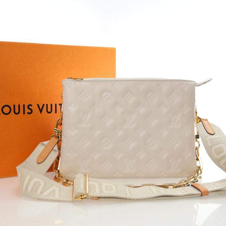 مملوكة مسبقًا Louis Vuitton White Embossed Lambskin Coussin PM