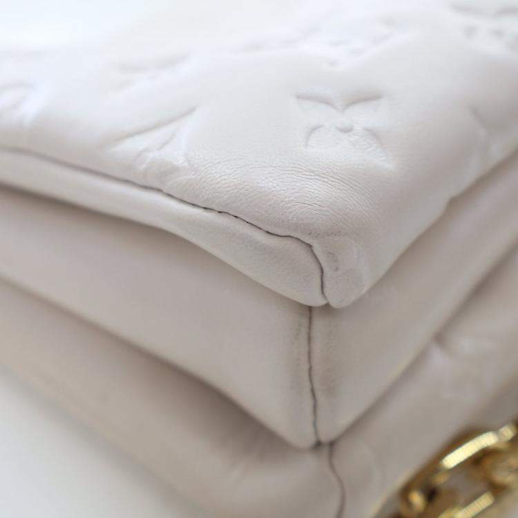 مملوكة مسبقًا Louis Vuitton White Embossed Lambskin Coussin PM