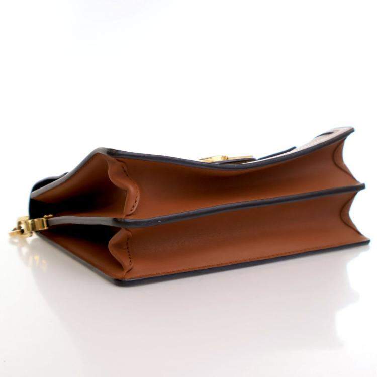 مملوكة مسبقًا Louis Vuitton Brown Monogram Dauphine MM