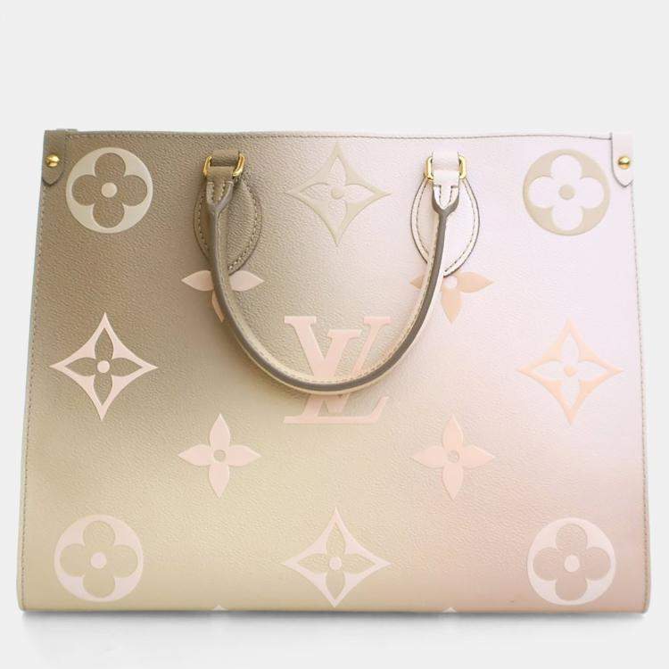Pre Owned Louis Vuitton Monogram Giant Spring In The City OnTheGo MM