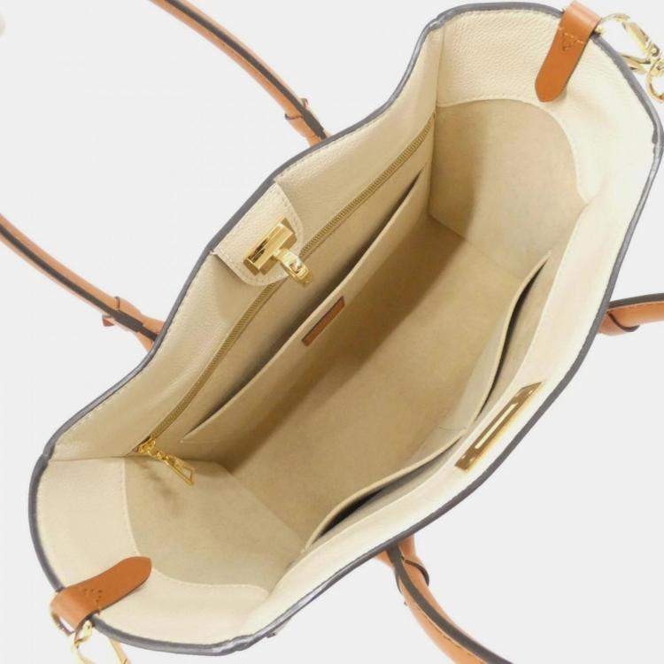 Pre Owned Louis Vuitton On My Side Mm Handbag