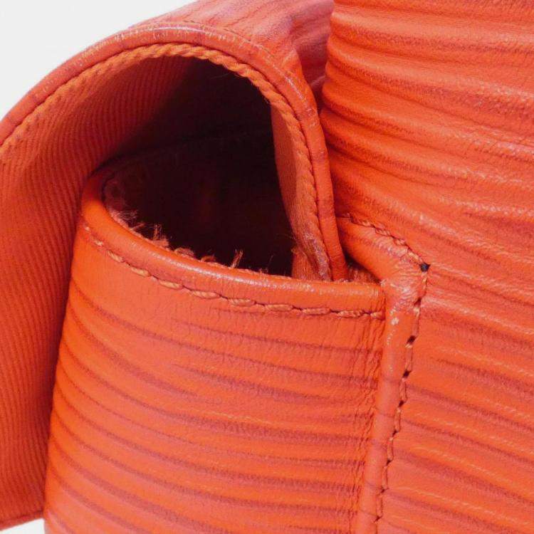 مملوكة مسبقًا Louis Vuitton Epi Xl Christopher Mm Backpack