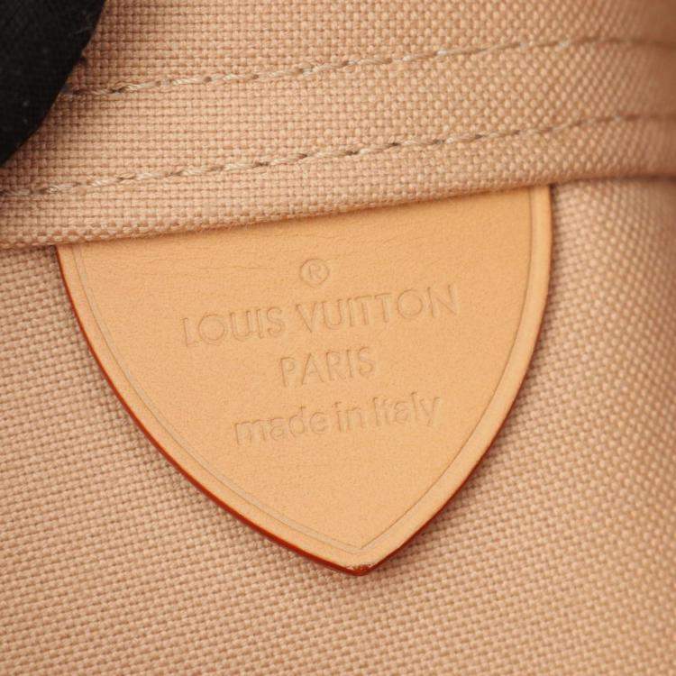 Pre Owned Louis Vuitton Atlantis Gm Tote Bag In Monogram Dune Coated Canvas White And Brown