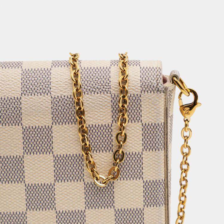 مملوكة مسبقًا Louis Vuitton White Damier Azur Pochette Felicie