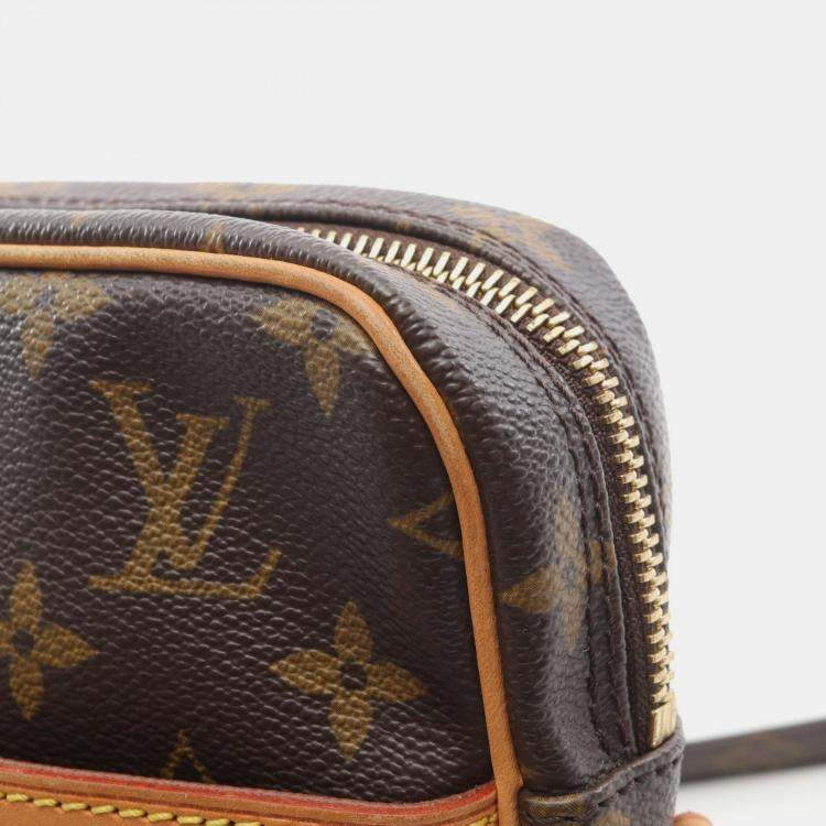 مملوكة مسبقًا Louis Vuitton Danube Monogram Canvas Crossbody Bag