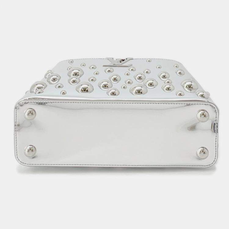 Pre Owned Louis Vuitton Capucines Metal Dots Silver Leather Size Bb