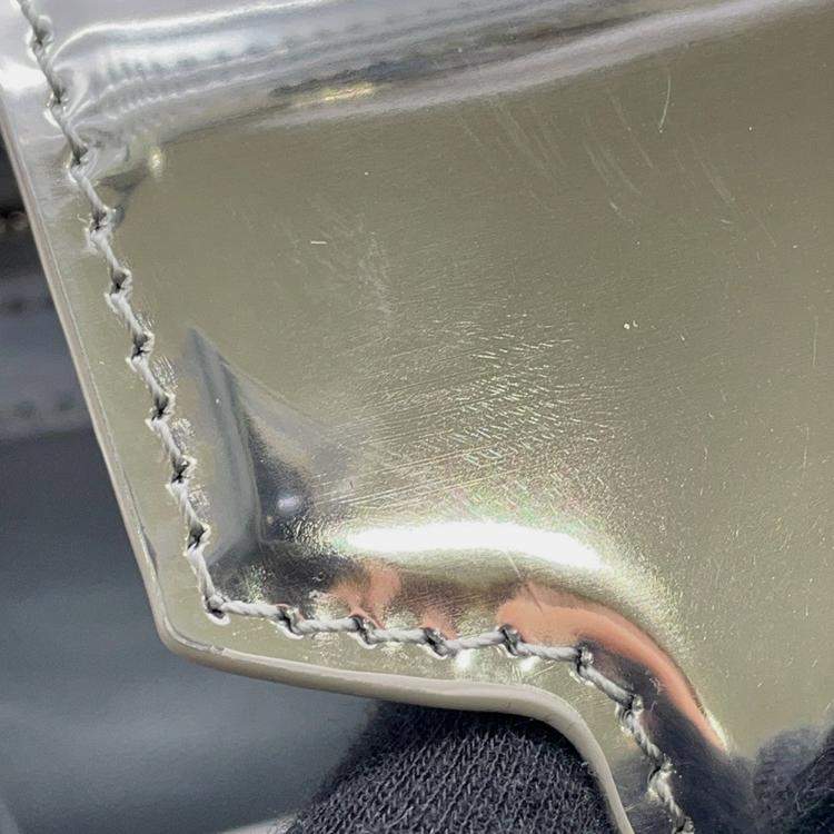 Pre Owned Louis Vuitton Capucines Metal Dots Silver Leather Size Bb