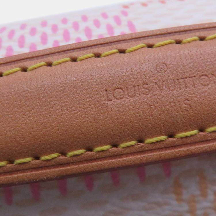 Pre Owned Louis Vuitton Pochette Metis Ew PeachDamier Licious