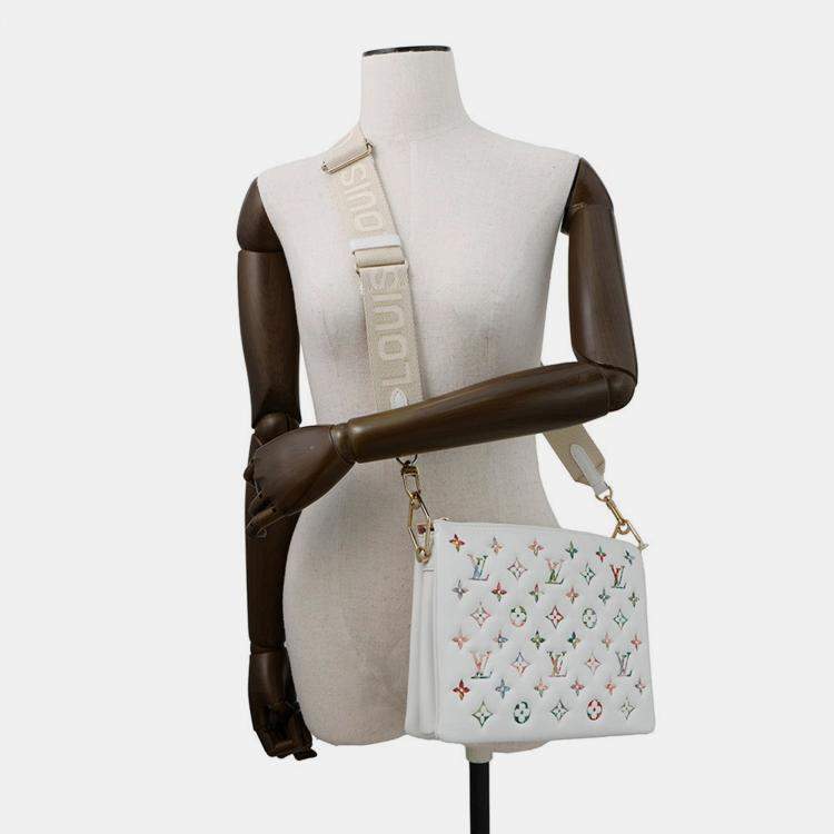 Pre Owned Louis Vuitton Coussin Blanc/Pink Monogram Lamb Leather Size Pm
