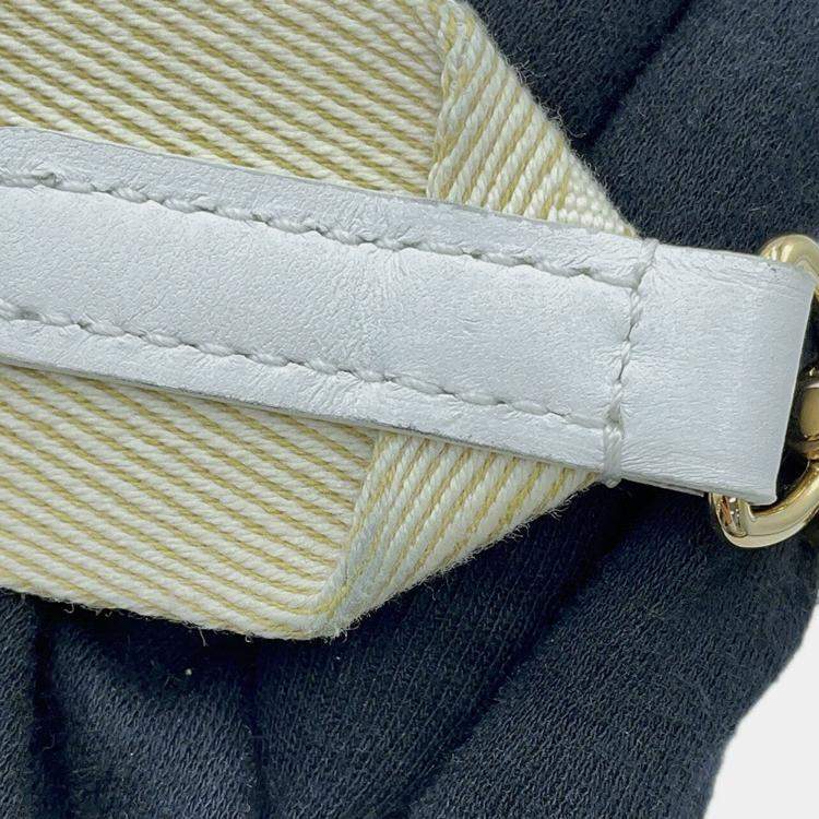 Pre Owned Louis Vuitton Coussin Blanc/Pink Monogram Lamb Leather Size Pm