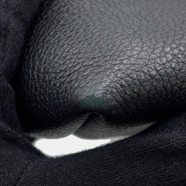 Pre Owned Louis Vuitton Lowkey Hobo Noir Grained Calf Leather Size Mm