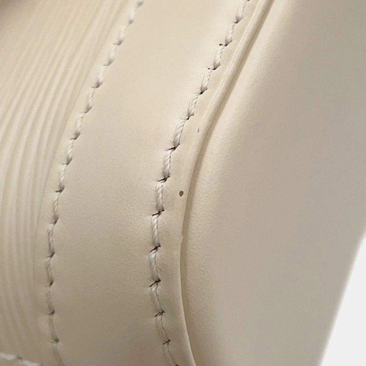 Pre Owned Louis Vuitton Nano Alma Quartz Epi Leather Size Nano