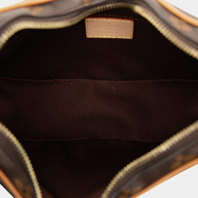 مملوكة مسبقًا Louis Vuitton Brown Monogram Croissant MM