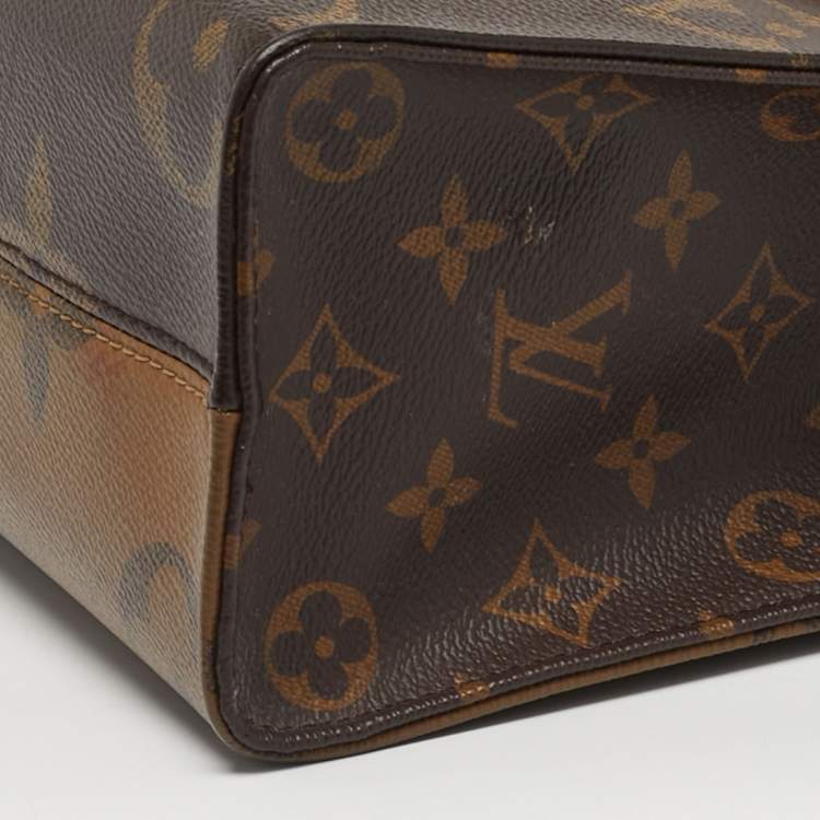 مملوكة مسبقًا Louis Vuitton Onthego PM Monogram Giant Reverse Canvas Tote