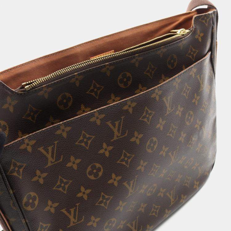 مملوكة مسبقًا Louis Vuitton Beaubourg MM Brown Monogram Canvas Messenger Bag