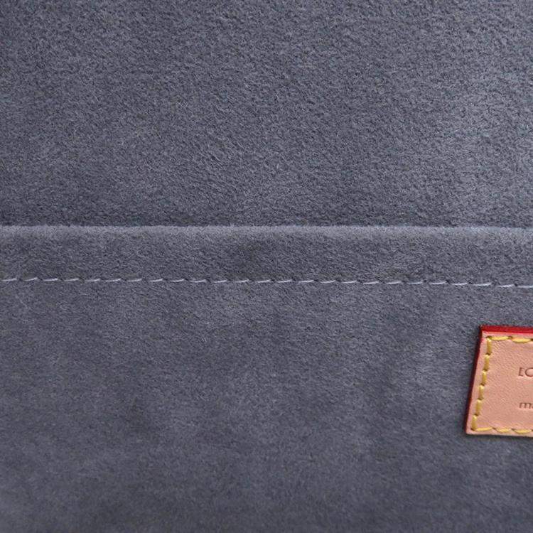 Pre Owned Louis Vuitton Cotteville Silver Monogram Mirror Size 40