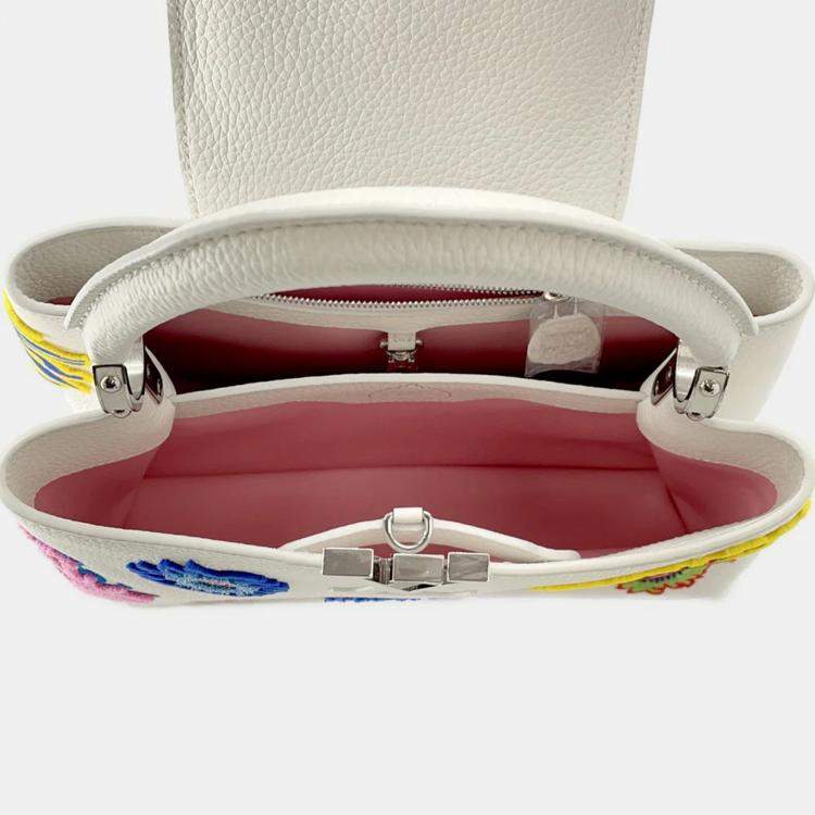 Pre Owned Louis Vuitton capucines White Taurillon Size Mm