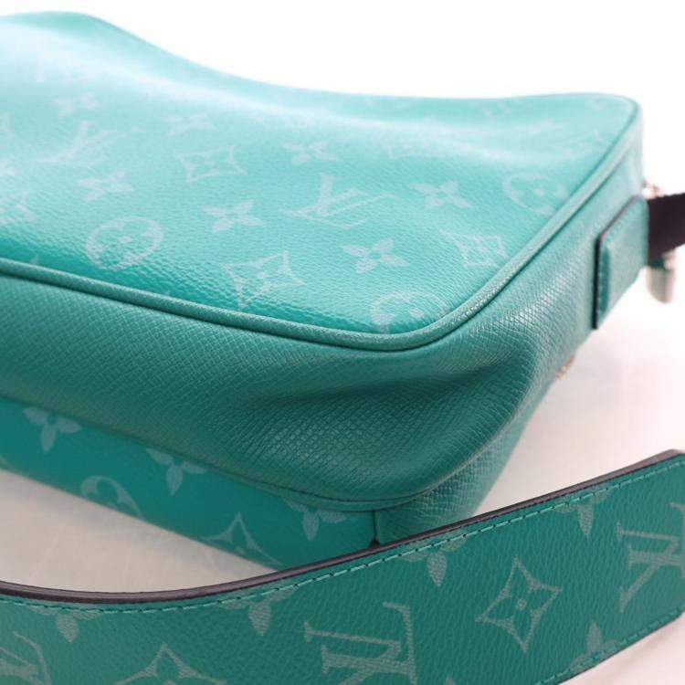 Pre Owned Louis Vuitton Monogram Taigarama Outdoor  Messenger