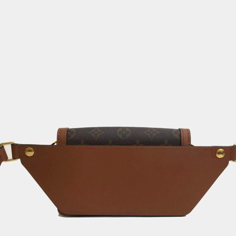 مملوكة مسبقًا Louis Vuitton Dauphine Belt Bag